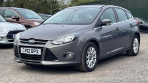 2012 Ford Focus 1.6 Tdci Titanium Euro 5 (s/s) 5dr in Brown — image 3
