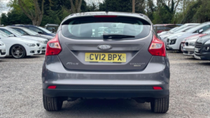 2012 Ford Focus 1.6 Tdci Titanium Euro 5 (s/s) 5dr in Brown — image 6
