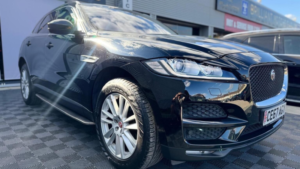 2017 Jaguar F-Pace 2.0 D240 Portfolio Auto AWD Euro 6 (s/s) 5dr in Black — image 2
