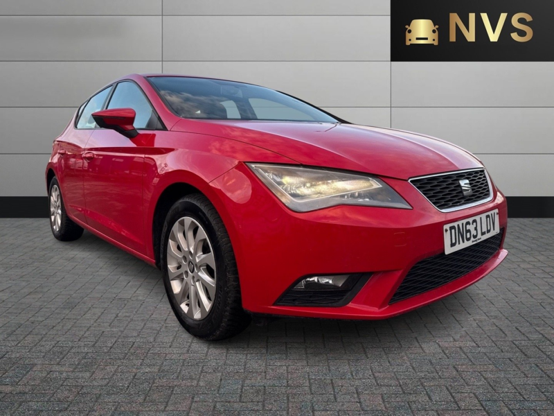 2013 SEAT Leon 1.6 Tdi Cr Se in Red — image 1