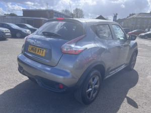2018 Nissan Juke 1.6 Bose Personal Edition in Grey — image 2