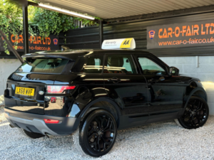 2018 Land Rover Range Rover Evoque 2.0 Ed4 Se Tech in Black — image 5