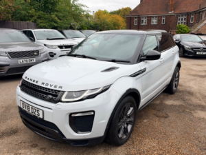 2018 Land Rover Range Rover Evoque Td4 Landmark in White — image 3