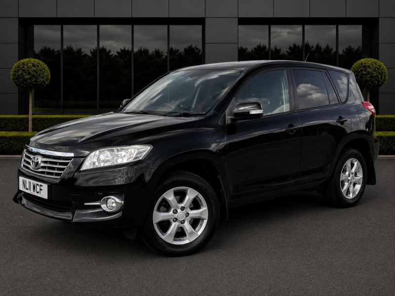2011 Toyota Rav4 2.2 D-4d Xt-R 4WD Euro 5 5dr in Black — image 1