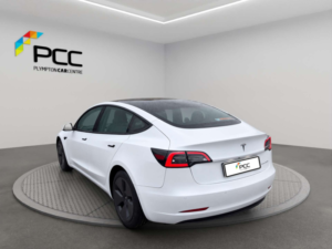 2020 Tesla Model 3 Model 3 Long Range AWD 4WD 4dr in White — image 5