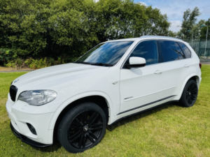 2013 BMW X5 3.0 X5 Xdrive30d M Sport in White — image 4