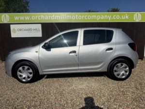 2017 Dacia Sandero 0.9 Ambiance Tce 90 in Silver — image 3