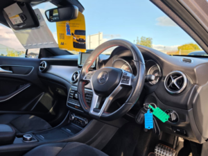 2015 Mercedes-Benz Gla 2.1 Gla220d Amg Line (premium Plus) SUV 5dr Diesel 7g-Dct 4matic Euro 6 (s/s) (170 Ps) in Grey — image 4
