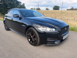 2019 Jaguar Xf 2.0i R-Sport Gpf Sportbrake 5dr Petrol Auto Euro 6 (s/s) (250 Ps) in Black — image 3