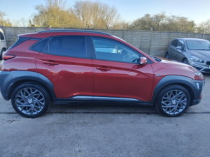 2019 Hyundai Kona 1.6 Kona Hev Prem 1.6 Dct in Red — image 4