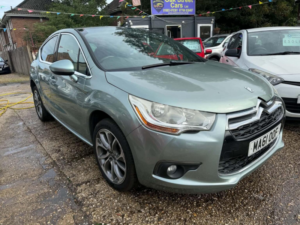 2011 Citroen Ds4 1.6 Hdi Dstyle Euro 5 5dr in Grey — image 3