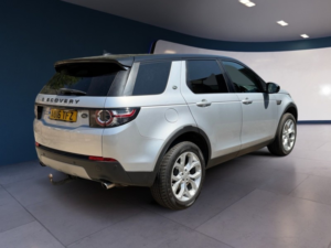 2016 Land Rover Discovery Sport 2.0 Td4 Hse in Silver — image 5
