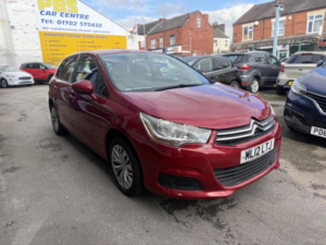 2012 Citroen C4 1.6 Hdi 16v Vtr Euro 5 5dr in Red — image 6