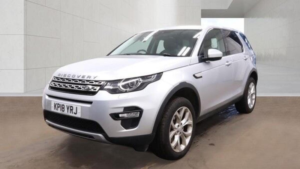 2018 Land Rover Discovery Sport 2.0 Td4 Hse Auto 4WD Euro 6 (s/s) 5dr in Silver — image 2