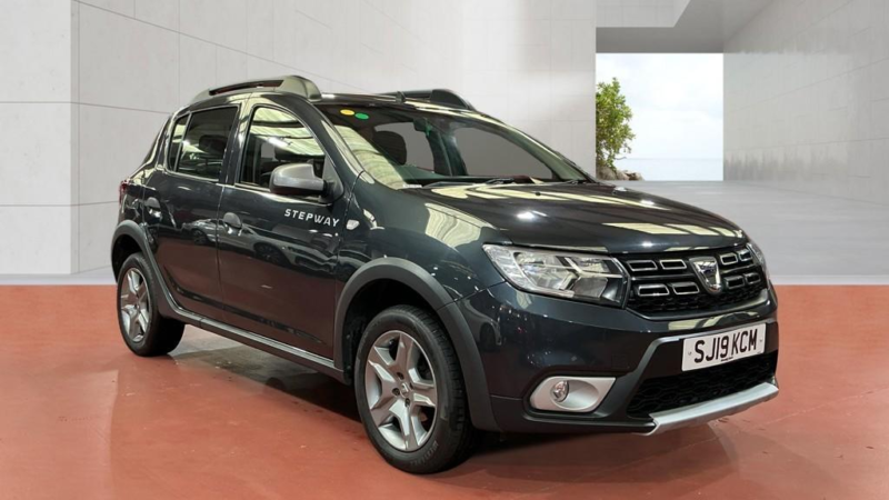 2019 Dacia Sandero Stepway 0.9 Stepway Essential Tce 90 My18 in Grey — image 1