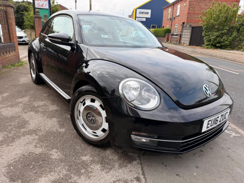 2016 Volkswagen Beetle 1.4 Tsi Bluemotion Tech Design Euro 6 (s/s) 3dr in Black — image 1