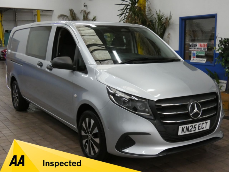 2025 Mercedes-Benz Vito 2.0 119 Cdi Select Crew Van Double Cab 5dr Diesel G-Tronic Rwd L3 Euro 6 (s/s) (190 Ps) in Silver — image 1