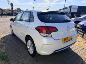 2017 Citroen C4 1.2 Puretech Flair Euro 6 (s/s) 5dr in White — image 4