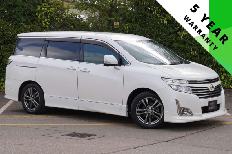 2012 Nissan Elgrand 2.5 Highway Star Urban Chrome 5dr 7 Seats in White — image 1