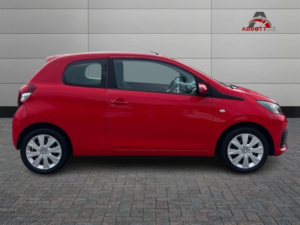 2015 Peugeot 108 1.0 Vti Active in Red — image 4