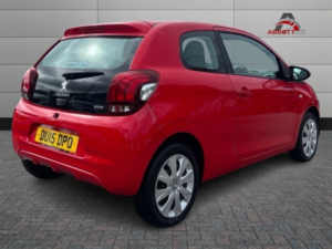 2015 Peugeot 108 1.0 Vti Active in Red — image 5