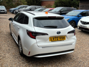 2022 Toyota Corolla 1.8 Vvt-H CVT Euro 6 (s/s) 5dr in White — image 4
