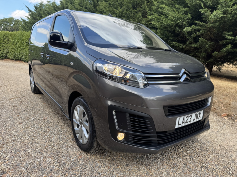 2023 Citroen Dispatch 1.5 Dispatch 1.5bhdi 100 M Driver Edition in Grey — image 1