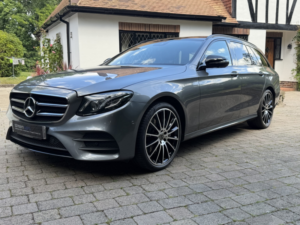 2020 Mercedes-Benz E Class 2.9 E400d Amg Line Night Edition in Grey — image 3
