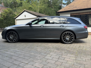 2020 Mercedes-Benz E Class 2.9 E400d Amg Line Night Edition in Grey — image 4