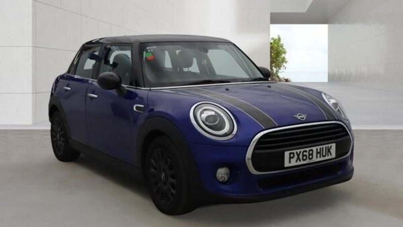 2018 MINI Hatch 1.5 Cooper Euro 6 (s/s) 5dr in Blue — image 1