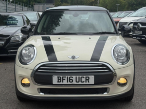 2016 MINI Hatch 1.2 One Euro 6 (s/s) 3dr in White — image 4
