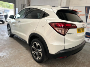 2017 Honda Hr-V 1.5 I-Vtec Ex CVT Euro 6 (s/s) 5dr in White — image 4