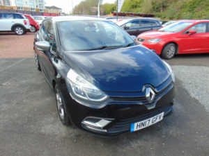 2017 Renault Clio 0.9 Dynamique Nav Tce 90 * Mot March 2027 * 6 Service Stamps * Lez Compliant * Finance Available * F in Black — image 4