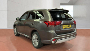 2018 Mitsubishi Outlander 2.4h Twinmotor 13.8kwh 4h CVT 4WD Euro 6 (s/s) 5dr in Brown — image 3