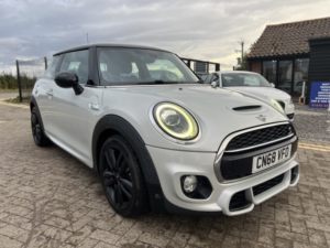 2018 MINI Hatch