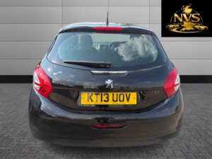 2013 Peugeot 208 1.2 Vti Active in Black — image 6