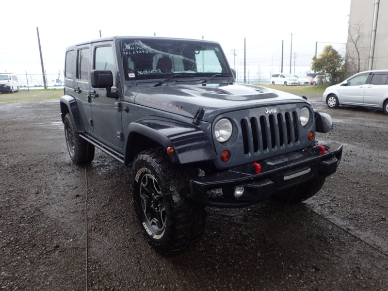 2013 Jeep Wrangler 3.6l Rubicon 10th Anniversary Edition in Grey — image 1