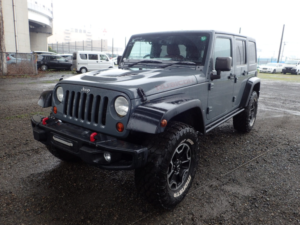 2013 Jeep Wrangler 3.6l Rubicon 10th Anniversary Edition in Grey — image 3
