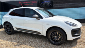 2022 Porsche Macan 2.0t T SUV 5dr Petrol Pdk 4WD Euro 6 (s/s) (265 Ps) in White — image 3