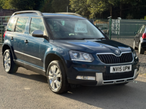 2015 Skoda Yeti 1.2 Tsi Elegance SUV 5dr Petrol DSG Euro 5 (105 Ps) in Blue — image 3