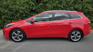 2016 Kia Ceed 1.6 Crdi Gt-Line Sportwagon (euro 6) in Red — image 2