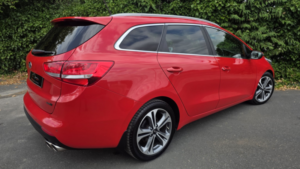 2016 Kia Ceed 1.6 Crdi Gt-Line Sportwagon (euro 6) in Red — image 5
