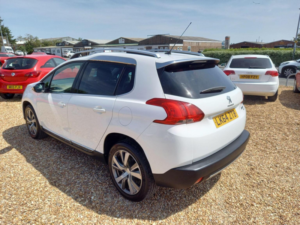 2014 Peugeot 2008 1.6 E-Hdi Feline Euro 5 (s/s) 5dr (calima) in White — image 5