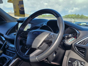2016 Ford Kuga 2.0 Tdci Ecoblue St-Line SUV 5dr Diesel Manual AWD Euro 6 (s/s) (180 Ps) in Blue — image 3