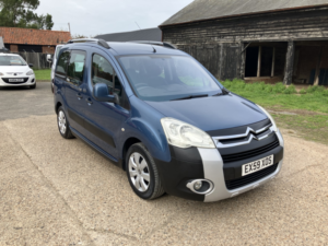 2009 Citroen Berlingo 1.6 Hdi Xtr 1 Owner in Blue — image 2