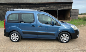 2009 Citroen Berlingo 1.6 Hdi Xtr 1 Owner in Blue — image 3