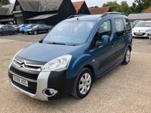 2009 Citroen Berlingo 1.6 Hdi Xtr 1 Owner in Blue — image 6