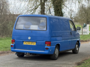 1996 Volkswagen Transporter 1.9 Td Special 800 in Blue — image 2