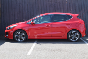 2016 Kia Ceed 1.0 T-Gdi Gt-Line in Red — image 3