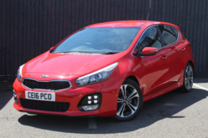 2016 Kia Ceed 1.0 T-Gdi Gt-Line in Red — image 4
